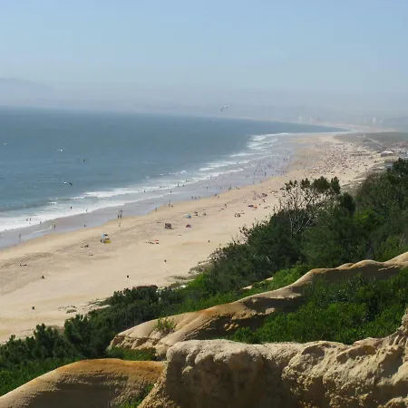 Lisbon 5 * コスタ・ダ・カパリカ