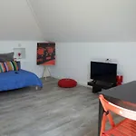 Lisbon 5 شقة